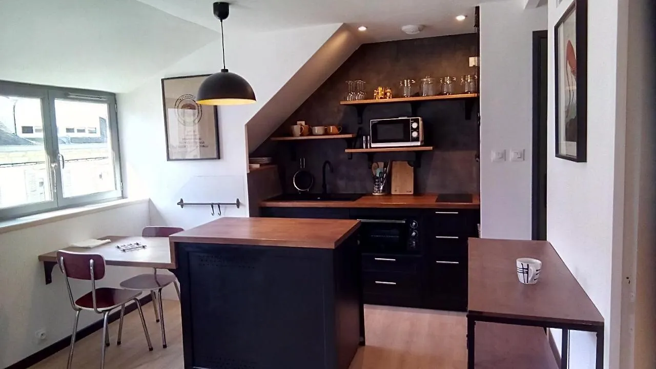Apartment Les Appartements Du 31 - Centre Ville - 3E Etage - 35M2 Quimper